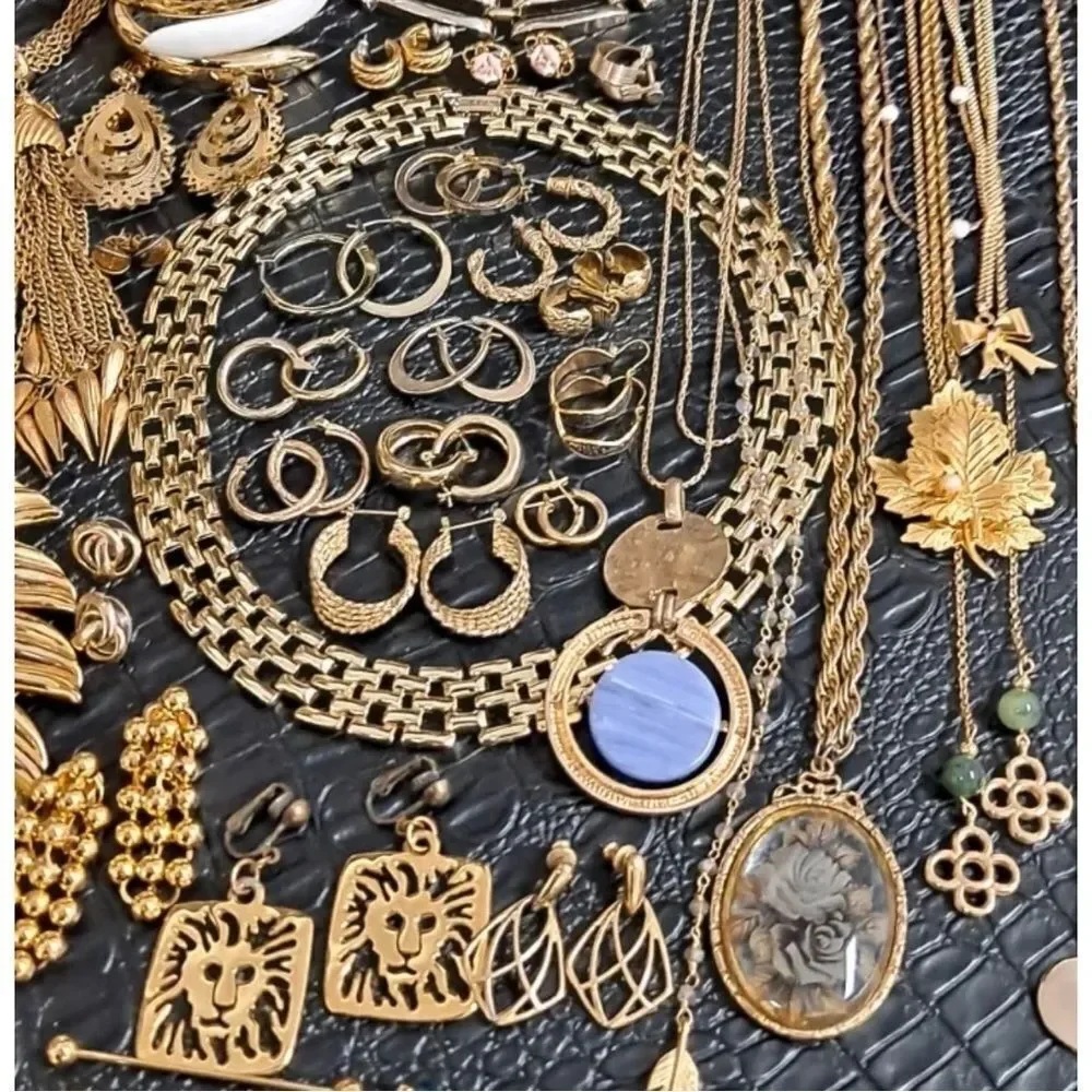 1 Lb Pound Unsearched Huge Lot Vtg 2 Now Jewelry WEARABLE Art Craft Treasure Fun - Picture 7 of 16